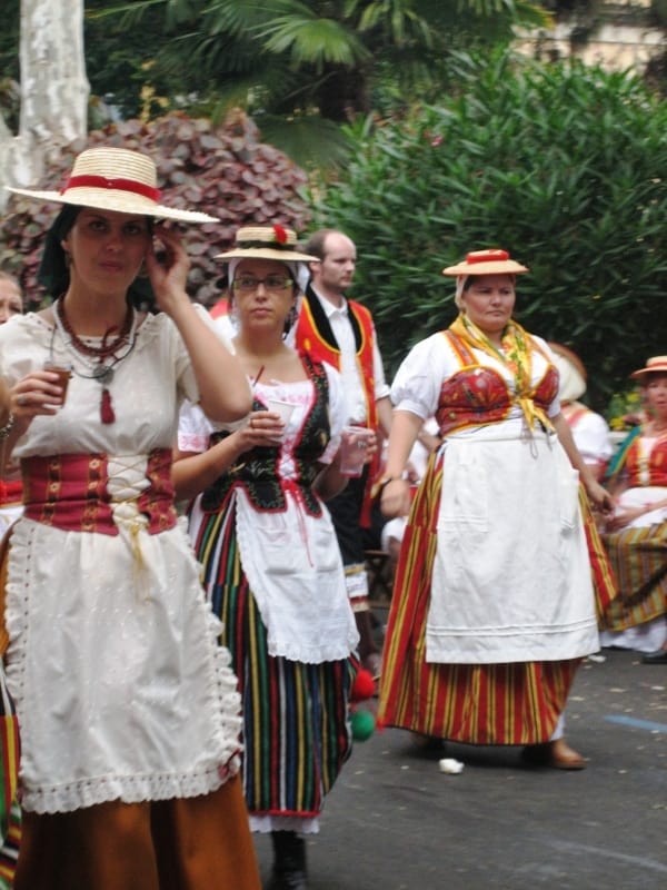 Traditional Canarian dresses Tenerife
